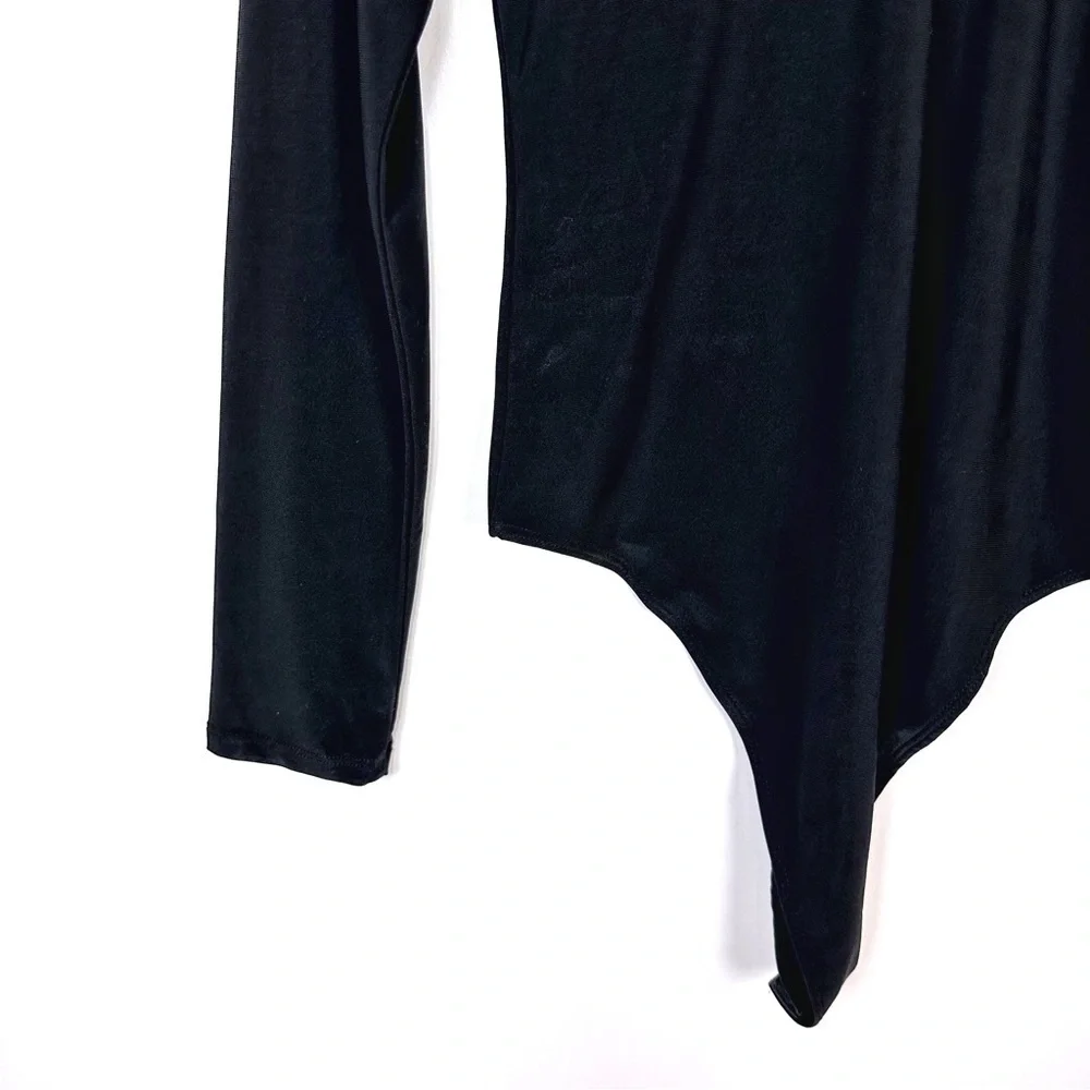 Halogen Black Jersey Stretch Knit Long Sleeve Double Scoop Bodysuit Size M - Picture 8 of 10